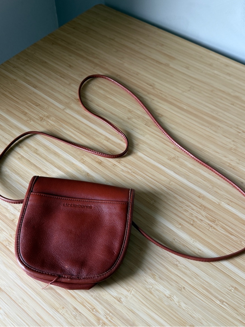 Liz Claiborne vintage Crossbody Bag in Brown Leather